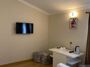 Hotel 12 Tve