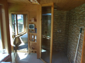 Happy House Apartments