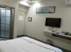 Fenggang Xinhe Apartment
