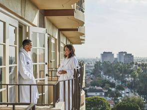 Four Seasons Los Angeles at Beverly Hills