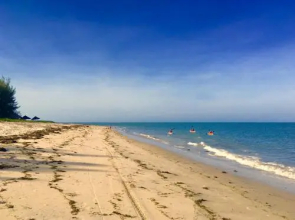 Emayani Beach Lodge
