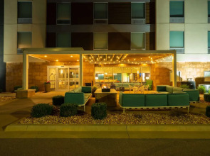 Home2 Suites by Hilton Joplin, MO