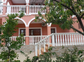 Arazzo Holiday Villa