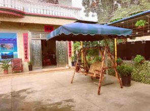 Weizhou Yalan Guest House