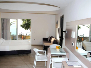Renieris Hotel