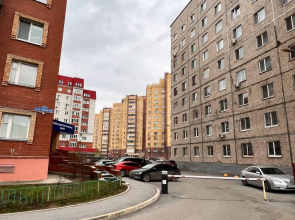 Ricone on Valeria Gnarovskaya Street