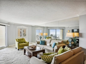 Inlet Reef 314 2 Bedroom Condo by RedAwning