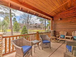 < 1 Mi to Torreon Golf Club: Show Low Condo