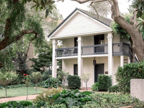 Merritt House Hotel