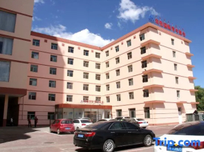 Binyue Hotel (East Building)
