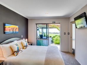 Napier Bed & Breakfast Tequila Sunrise