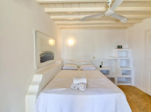 Amazing Deep Blue Villa Mykonos