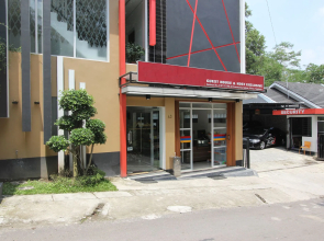 RedDoorz @ Candi Sambisari