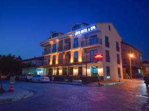 Hotel Lidya