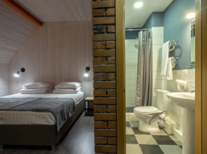 Отель «Станция Народная»