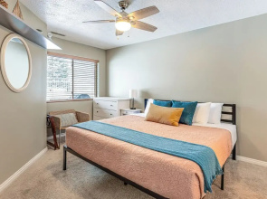 Garden City Condo w/ Pool Access by Bear Lake!