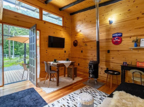 Cabin in the Avencal Waterfall Valley Cua001