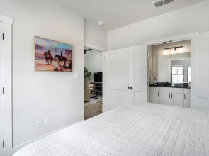 Eagle's Quarter's Two