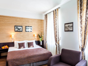 Kreutzwald Hotel Таллин