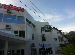 Woodpecker Resort