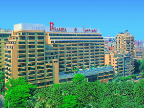 Pyramisa Suites Hotel Cairo