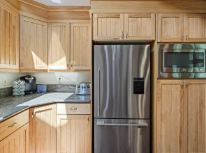 1 Colonial Private Family Vacation Home Features Bikes to Explore Sunriver by Redawning