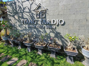 Rumah Eyang Tardjo Syariah