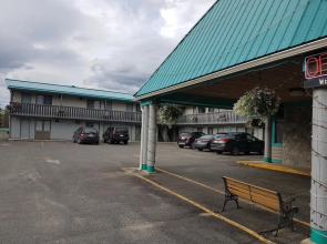 Alpine Inn
