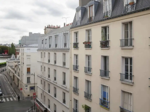 Comfortable Parisian Home 2mins From Metro Line 7