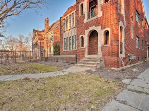 Detroit Vacation Rental: 8 Mi to Downtown!
