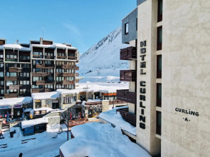 Curling Hôtel & Bar