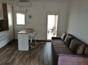 House Anica