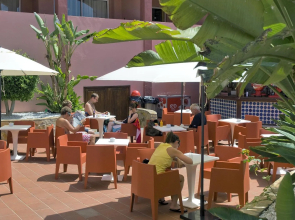 Apartamentos Marola Park