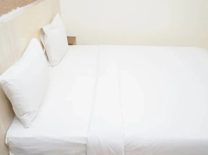 Comfort 2Br Apartment At Great Western Resort