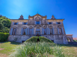 Villa Faccioli Bosso With Shared Pool