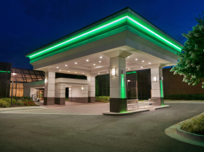 Holiday Inn Washington-Dulles International Airport by IHG