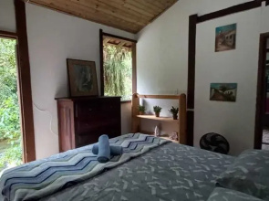 casa na cachoeira