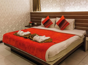 The Shades Hotel 50 meter Beach Front