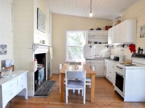 My Fair Lady - External Bathroom - Pet Friendly Outside Only