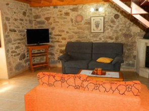 Casa Crina Casa restaurada con finca grande