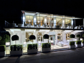 Europa Grand Hotel