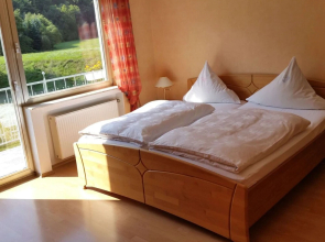 Beautiful Apartment in Lirstal Near Forest