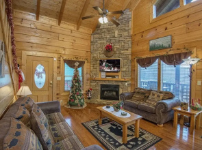 Ern850 - Simply The Best - Great Location - Close To All The Action! 4 Bedroom Cabin by RedAwning