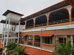 Hotel Takana