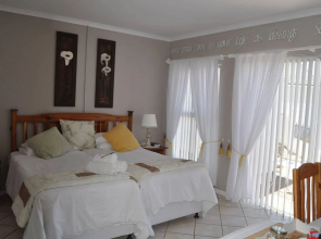 Makarios Bed and Breakfast