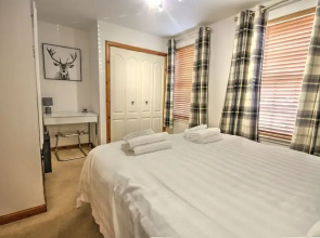 5 Argyle Place Dornoch
