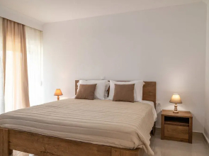 Absinthia Fanes Residences