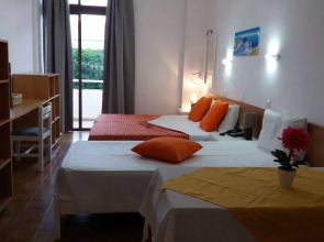 Angelos Beach Hotel