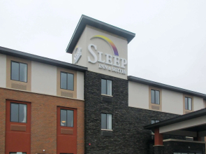Sleep Inn & Suites Oregon - Madison
