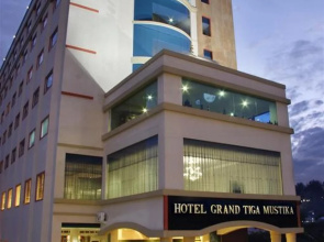 Hotel Grand Tiga Mustika